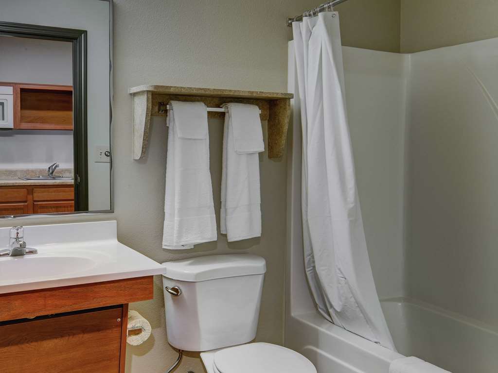 Woodspring Suites Мидленд Номер фото