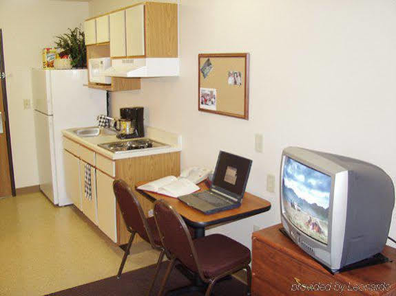 Woodspring Suites Мидленд Номер фото