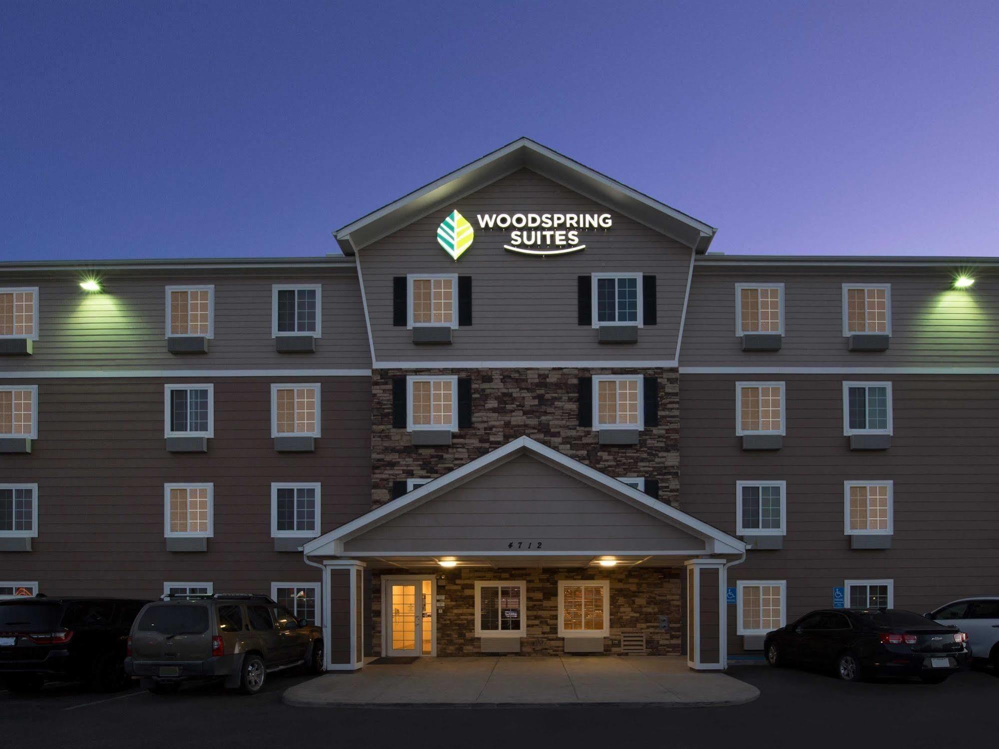Woodspring Suites Мидленд Экстерьер фото